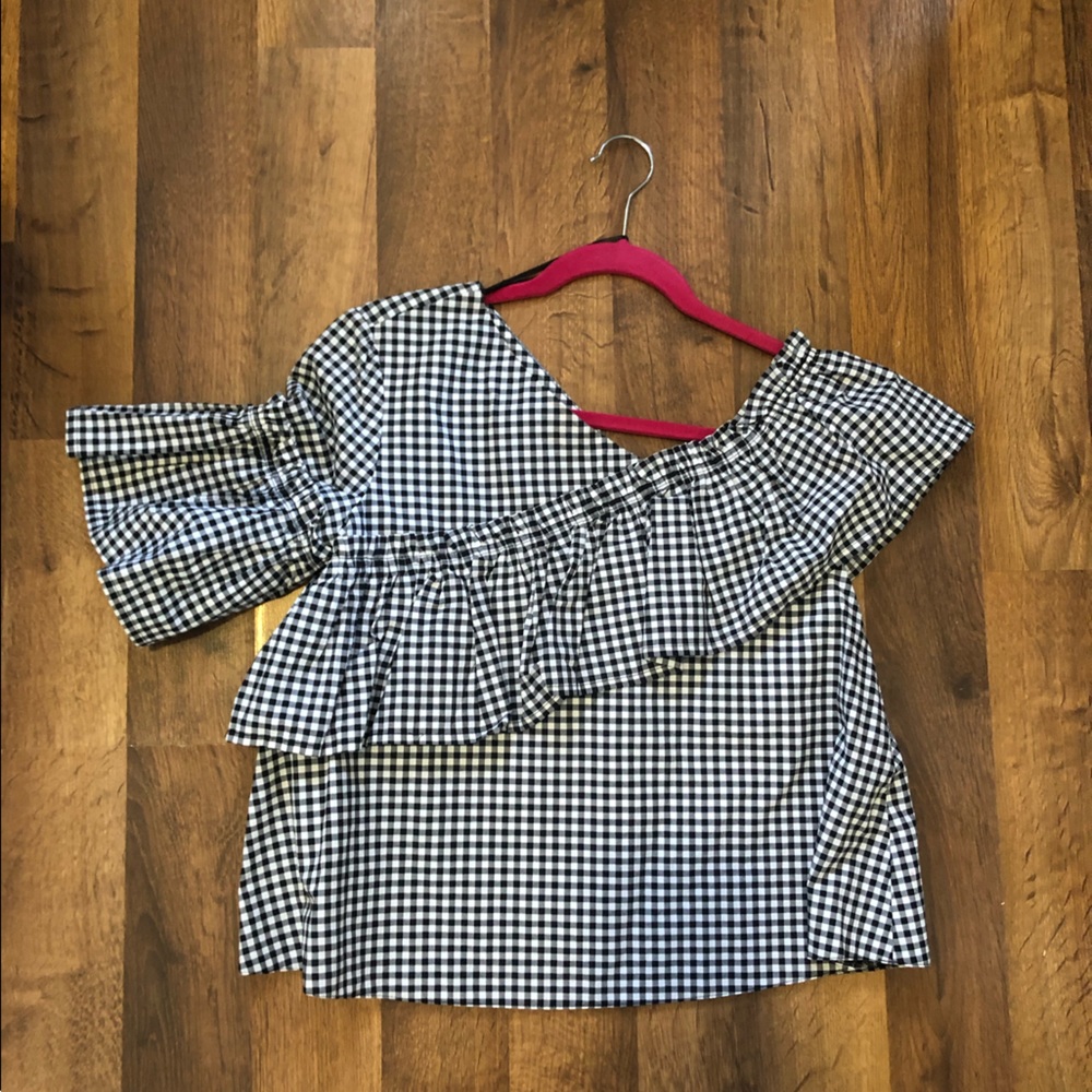 TOPSHOP Gingham Ruffle Asymmetrical Top - Picture 6 of 8